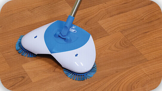 Hurricane Spin Broom